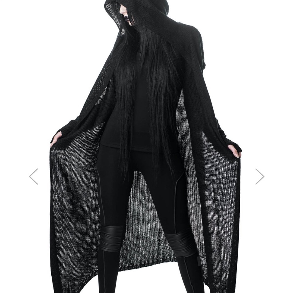 ISO Killstar vexation hoodie in m or l